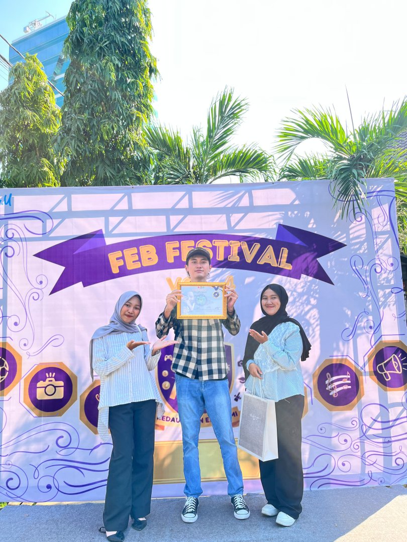 Inovasi Hijab Motif Anti UV, Tim Mahasiswa Perbankan Syariah UIN Raih Juara 3 Kompetisi Business Plan Se-Ciayumajakuning